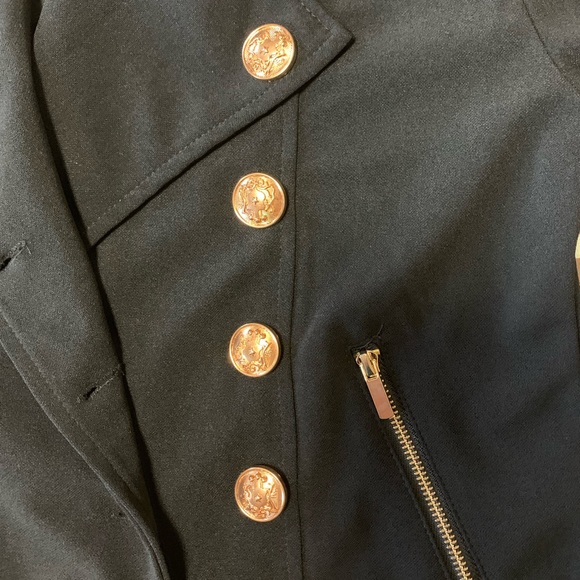 Jacket - Picture 3 of 4